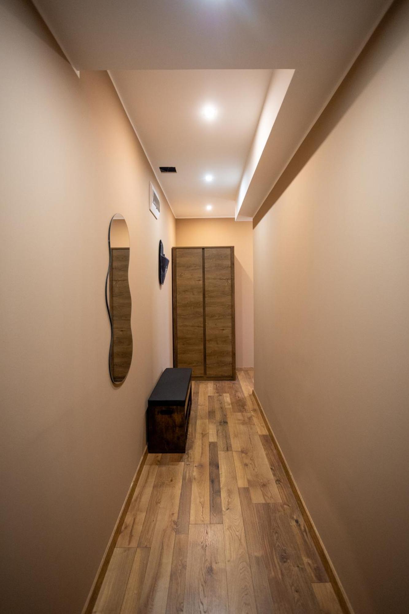Hellowine Apartman II Eger Exterior photo